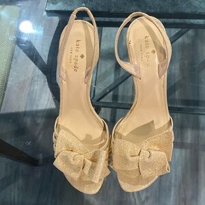 Designer champagne sparkly leather sandals w/bow designs  - 3 3/4 inch heels